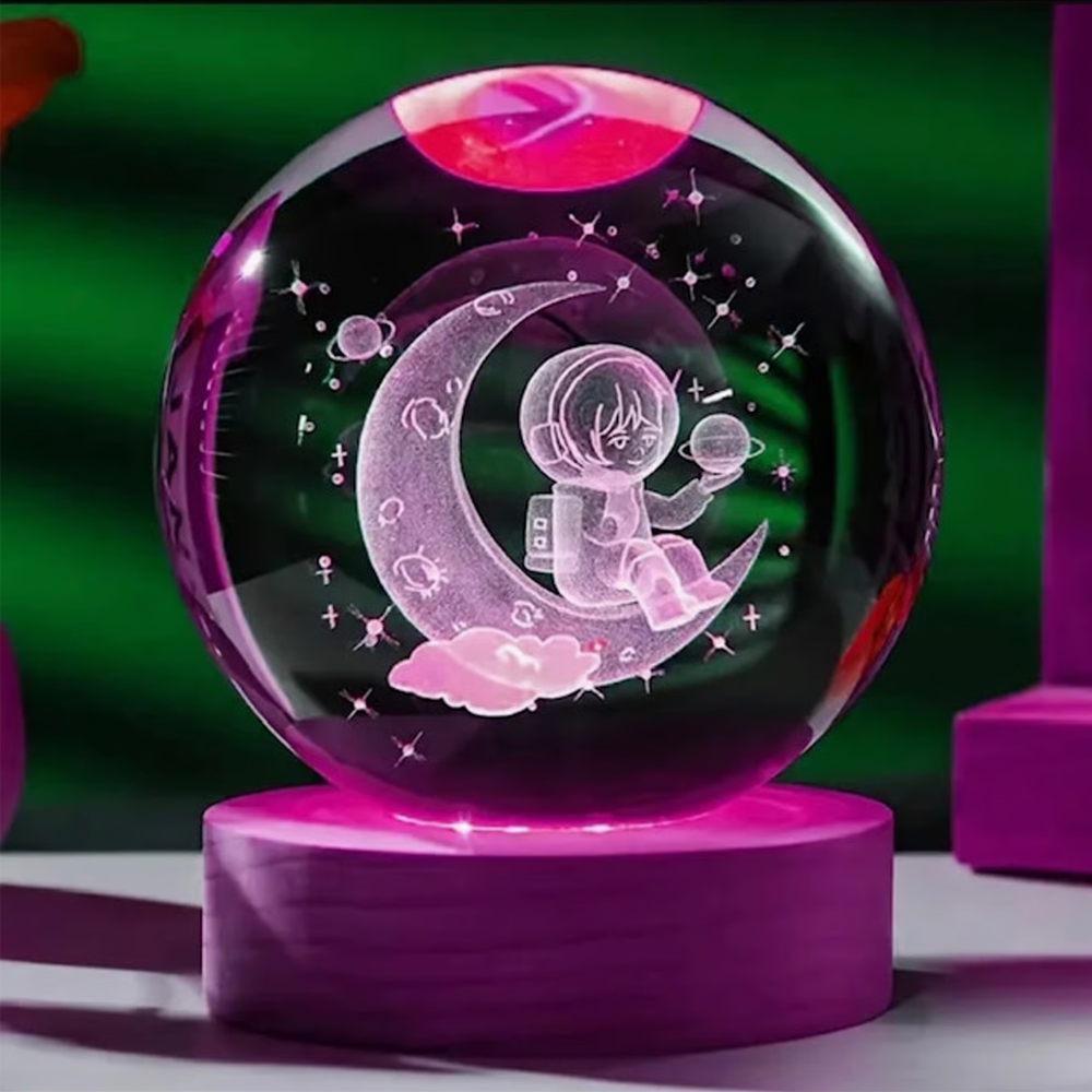 Toptan Ayda Oturan Astronot Temalı Işıklı Cam Küre