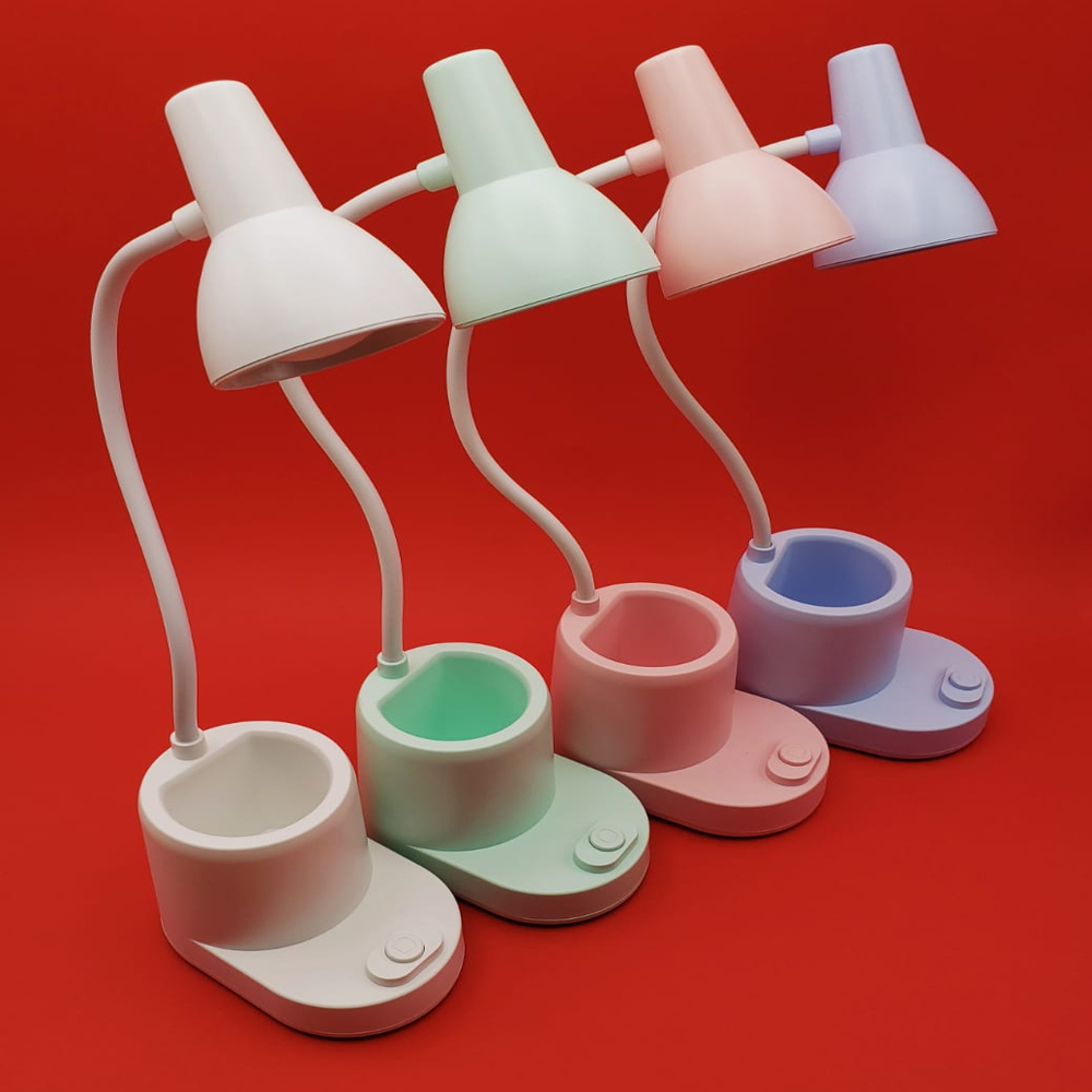 Toptan Kalemlikli Masa Lambası