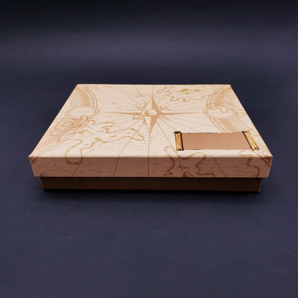 Toptan Kutu Pusula Temalı