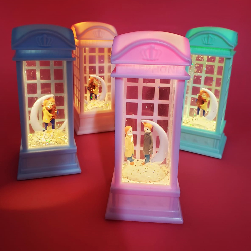 Toptan Telefon Kulübesi Temalı Işıklı Kar Küresi