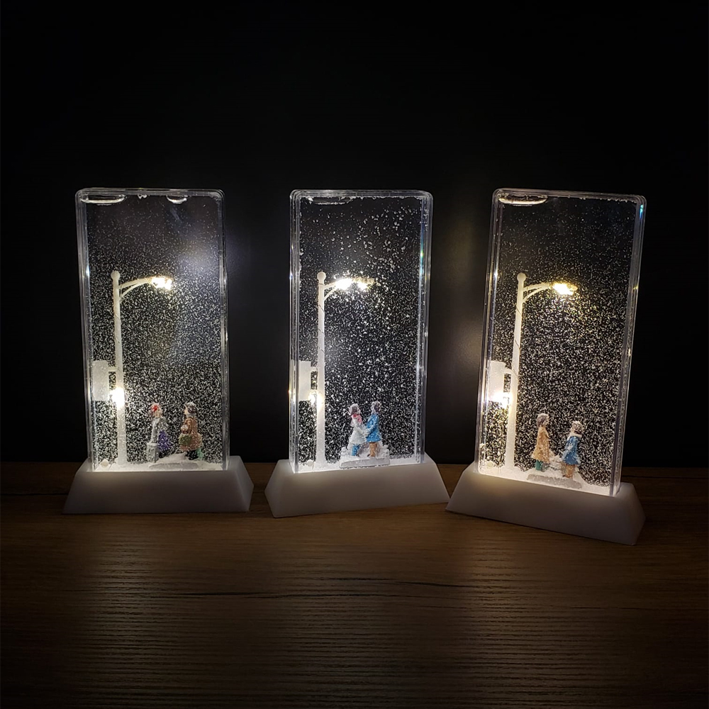 Toptan Romantik Sevgililer Tasarımlı Sokak Lambası Kar Küresi