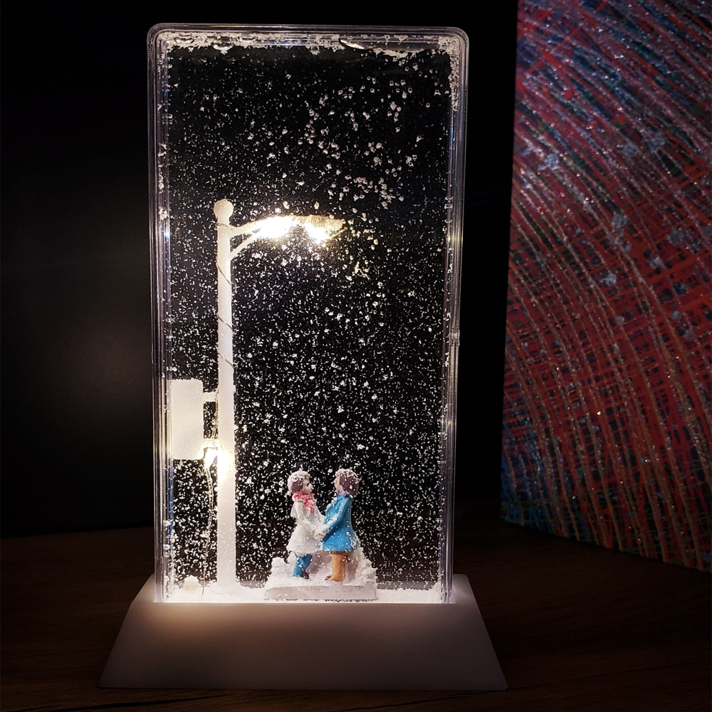 Toptan Romantik Sevgililer Tasarımlı Sokak Lambası Kar Küresi