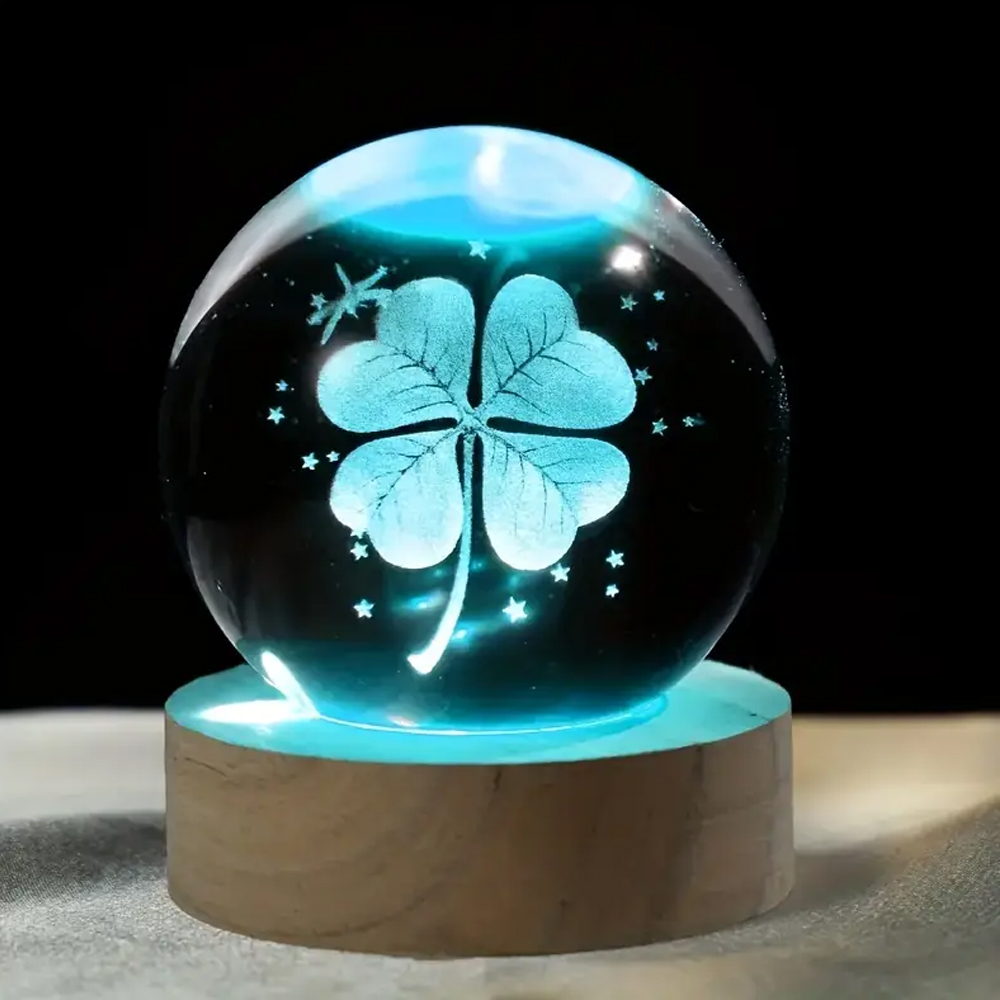 Toptan Yonca Tasarımlı Renk Değiştiren Anahtarlık Ve Usb'li Cam Küre