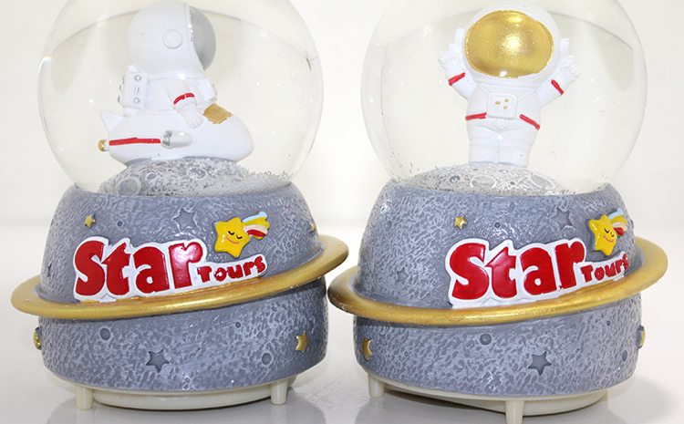 Kar Küresi Işıklı Müzikli Küre 13 Cm ALK286