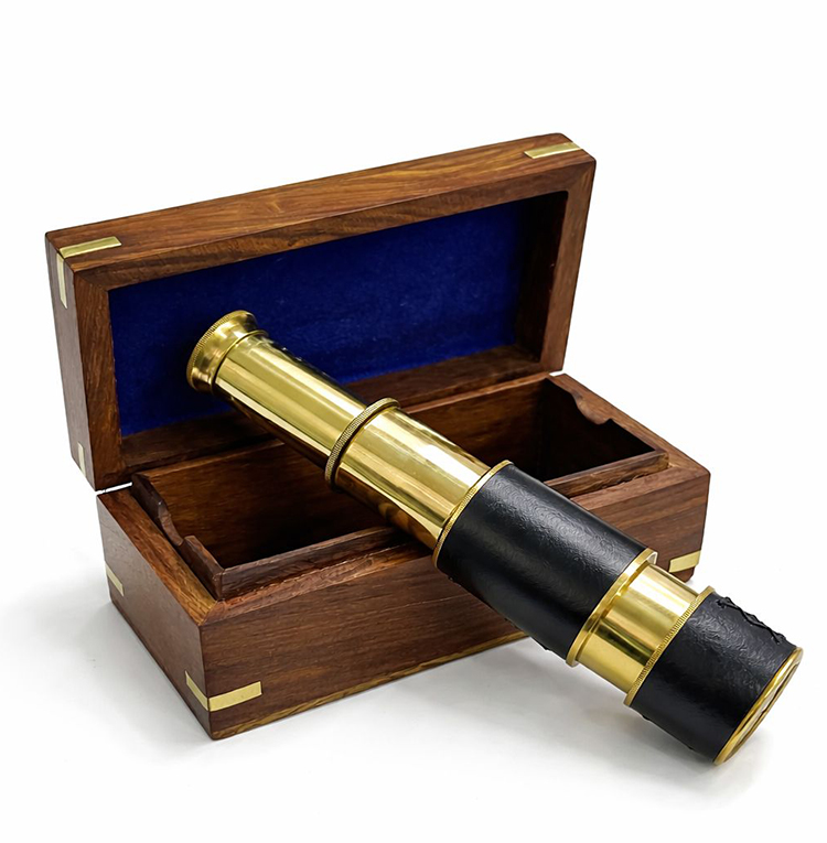 Ahşap Kutulu Derili Pirinç Dürbün 7669