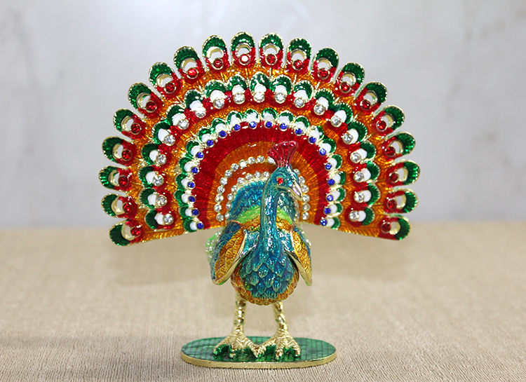 Swaroski Tavuskuşu Alk3829