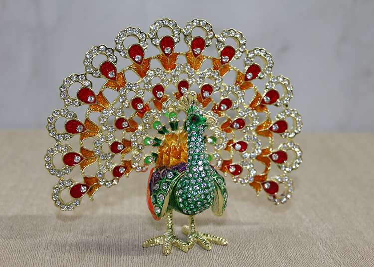 Swaroski Tavuskuşu Alk3830