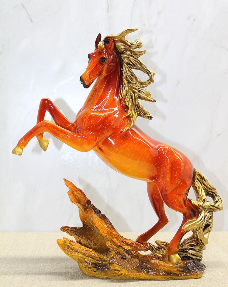 Polyester Şahlanmış At Figürü Alk4588