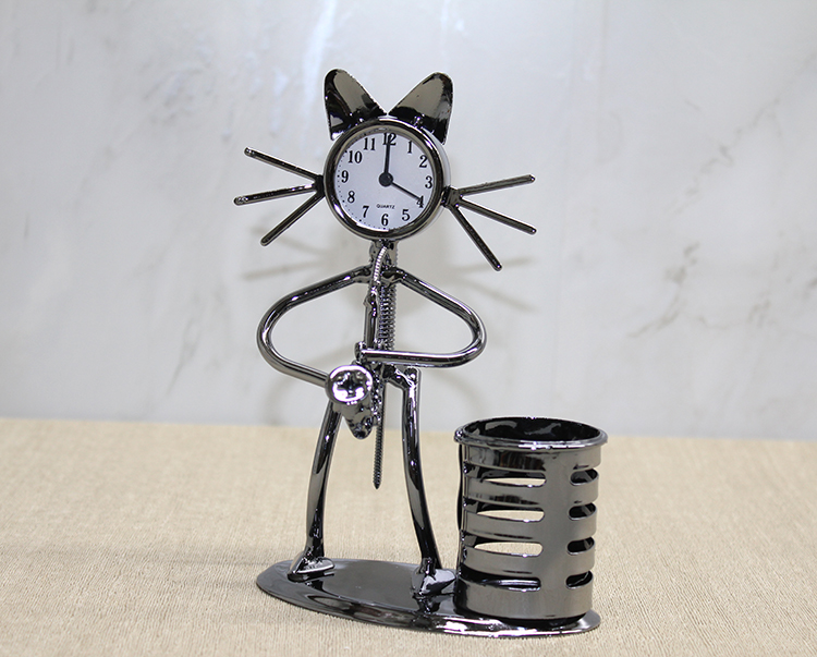 Metal Saksafon Çalan Kedi Müzisyen Saat Ve Kalemlik Alk4343