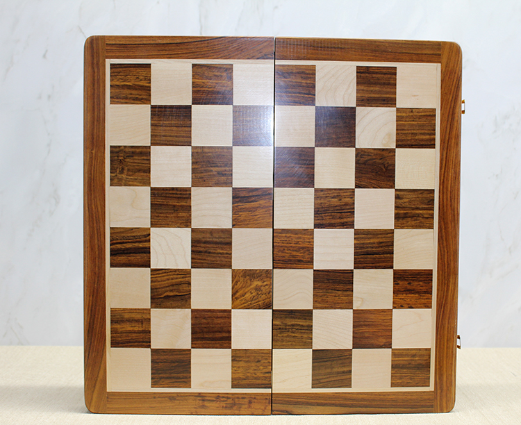 Mıknatıs Taşlı Ahşap Katlanabilir Kutulu Satranç Oyunu 40 Cm G225