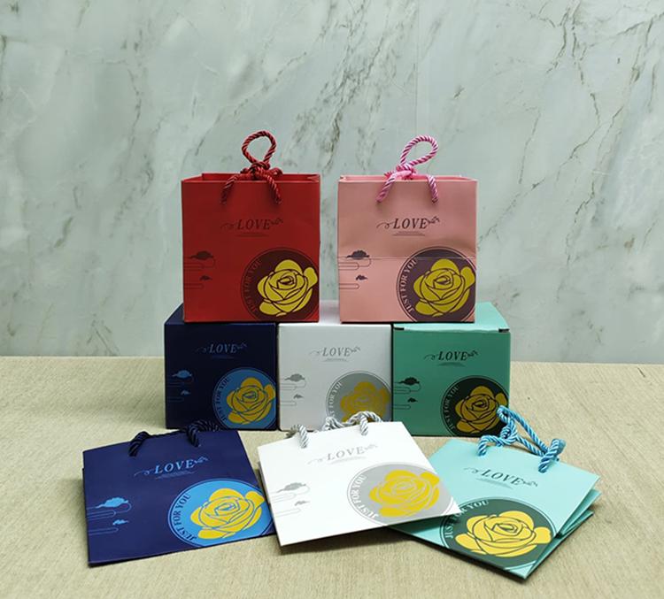 Romantik  Gül Yüzük Kutusu Kubbe ALK5009