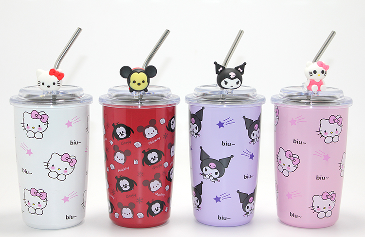 Sanrio Hello Kitty & Kuromi Figürlü Isı Muhafazalı Metal Pipetli Çelik Kupa Alk4428